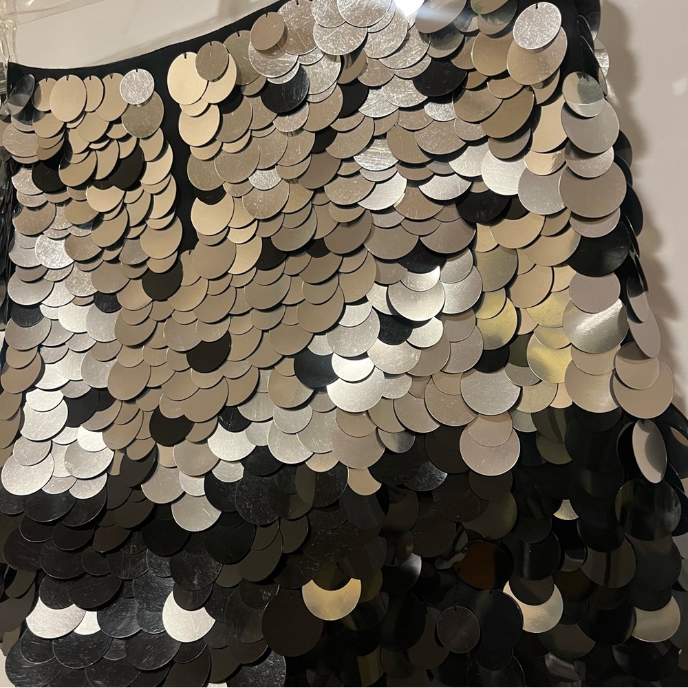 Alice + Olivia Rubi Embellished Micro Skirt 8 Sequin Paillette Silver Black - Picture 11 of 16